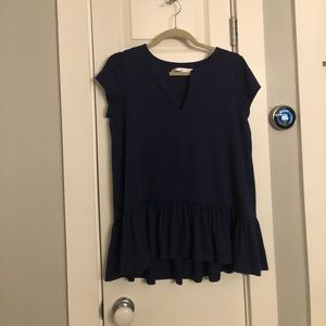 Knit shirt with ruffle